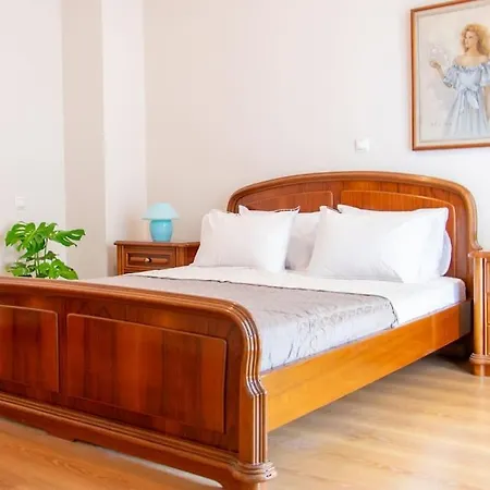 Kadiani's Urban Nest By 8essentially * Chania (Crete)