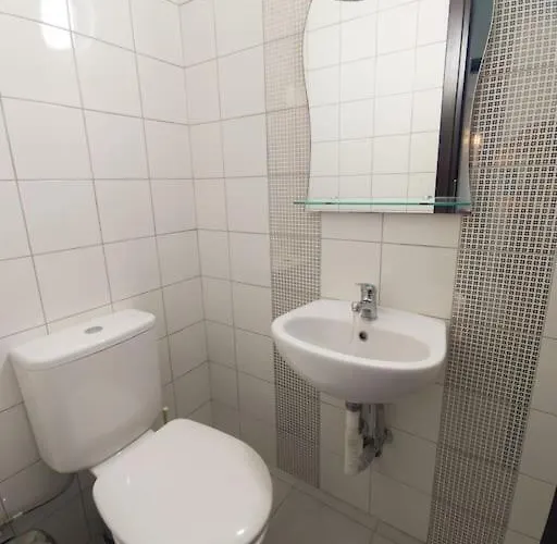 Kadiani'S Urban Nest By 8Essentially * Chania (Crete)